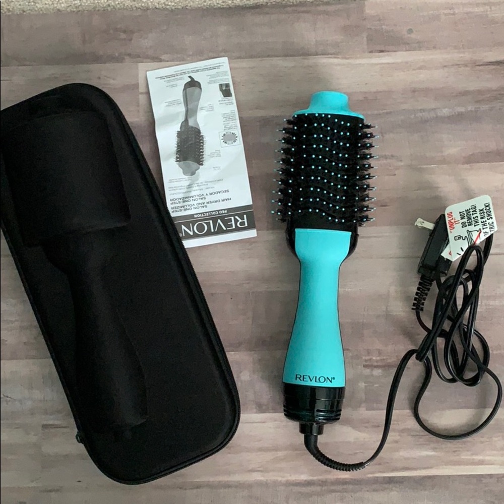 Revlon Salon one Step Hair Dryer & Volumizer